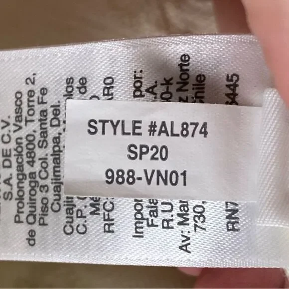 J. Crew | White Floral Embroidered Billie Demi Door Cropped Jeans Size 29 - Picture 12 of 12